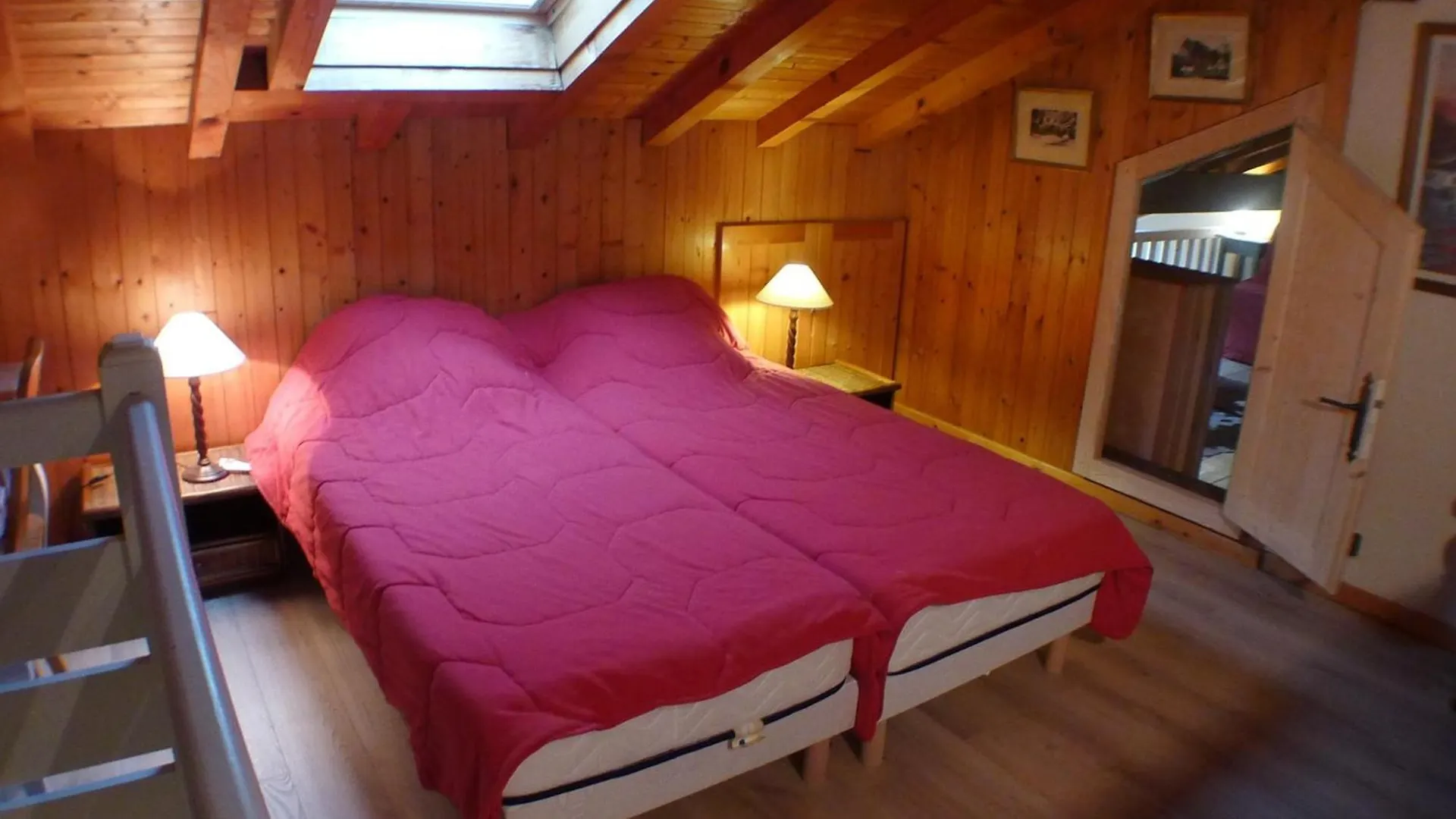 T3 Calme Avec Balcon, Parking Et Cave A 500M Du Centre - Fr-1-629-57 Apartment Samoens